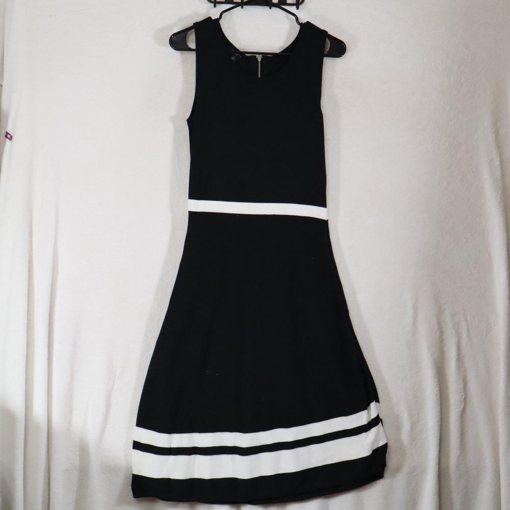 Talbots Petites SP Black White Striped Sweater Knit Fit Flare Dress Sleeveless